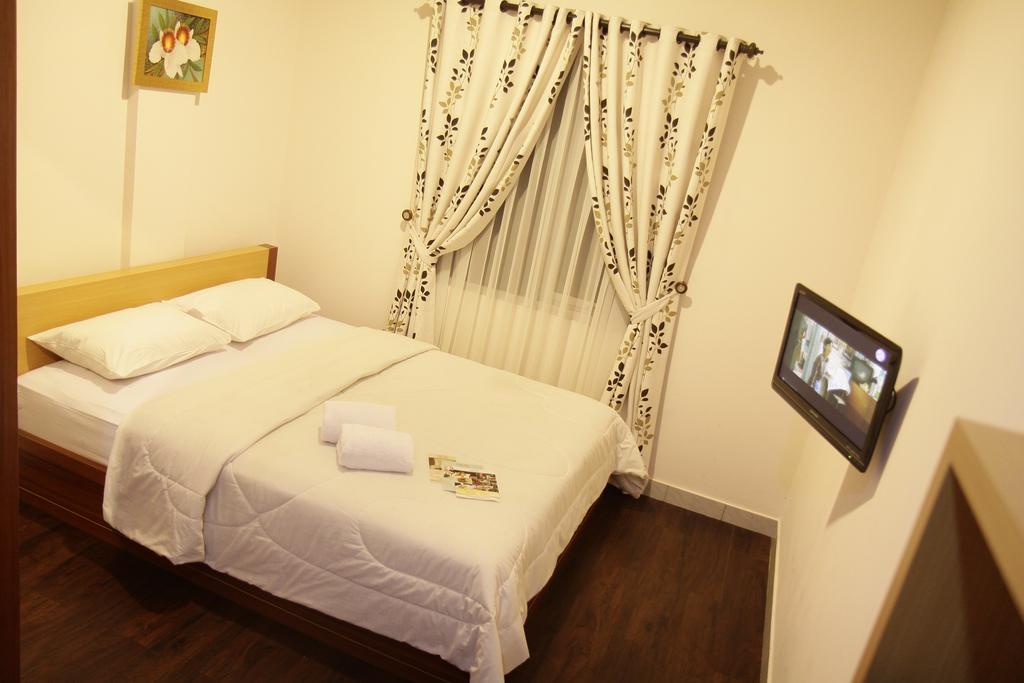 Hotel Lotus Bandung Habitación foto